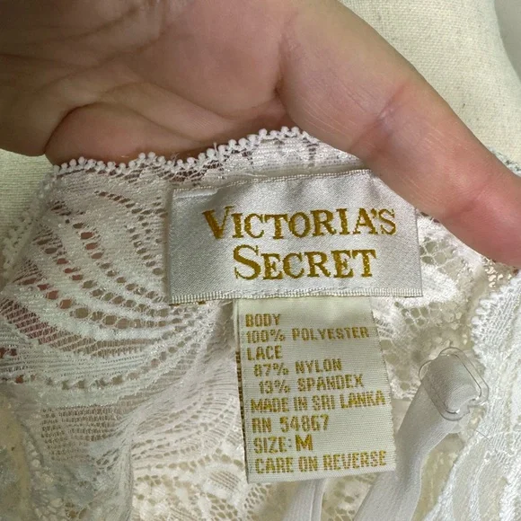 VINTAGE Victoria’s Secret Sheer Babydoll - Picture 3 of 10
